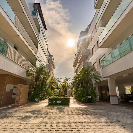 Varandas Do Atlantico - Confortavel Apartamento Em Condo Pe Na Areia Bombinhas Exteriör bild