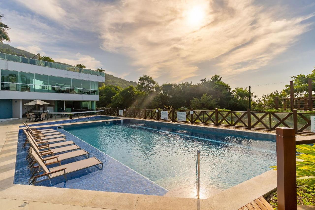 Varandas Do Atlantico - Confortavel Apartamento Em Condo Pe Na Areia Bombinhas Exteriör bild