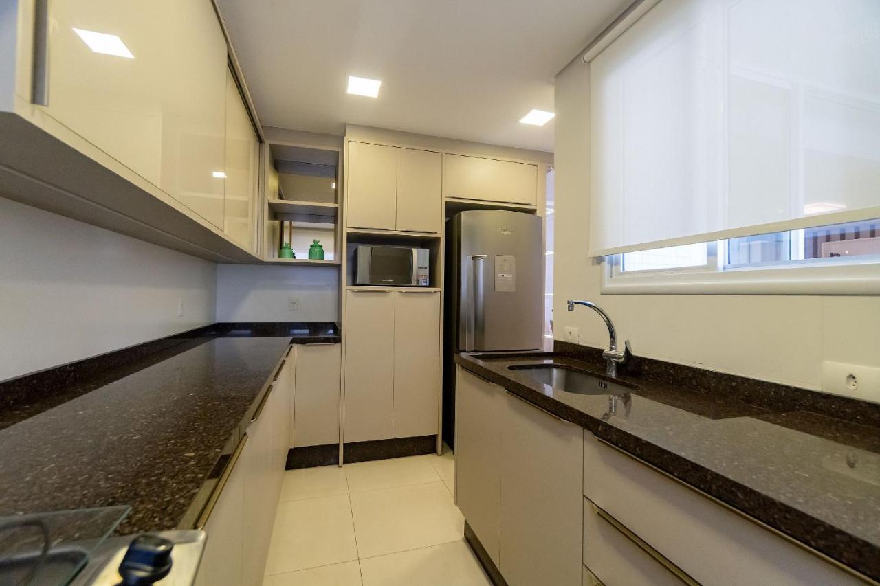 Varandas Do Atlantico - Confortavel Apartamento Em Condo Pe Na Areia Bombinhas Exteriör bild