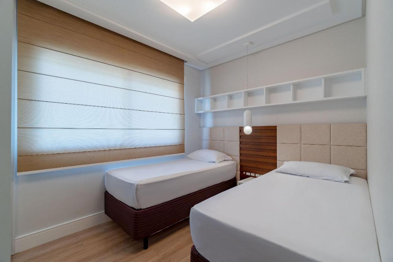 Varandas Do Atlantico - Confortavel Apartamento Em Condo Pe Na Areia Bombinhas Exteriör bild